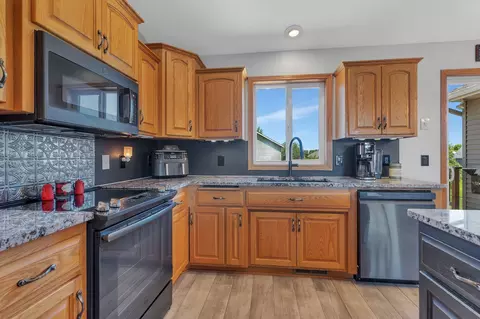 24308 19th Ave, Saint Augusta, MN 56301 photo 7