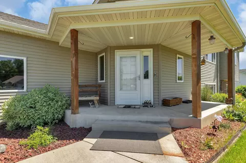24308 19th Ave, Saint Augusta, MN 56301 photo 3