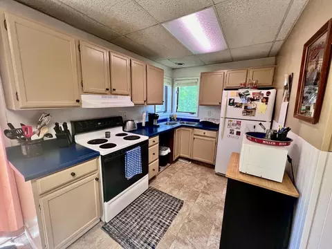 812 3rd St N, Tower, MN 55790 photo 6