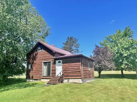 812 3rd St N, Tower, MN 55790 photo 3