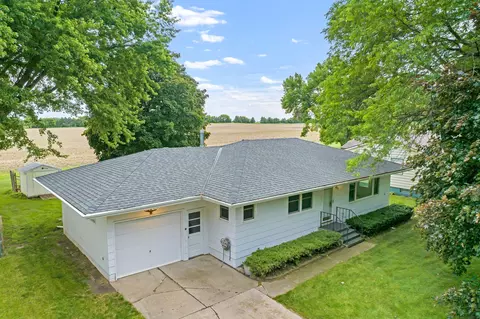 2511 Stella St, Fairmont, MN 56031