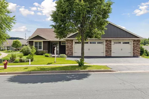 316 Kamloops Pl, River Falls, WI 54022