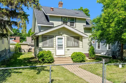 3223 Bryant Ave N, Minneapolis, MN 55412