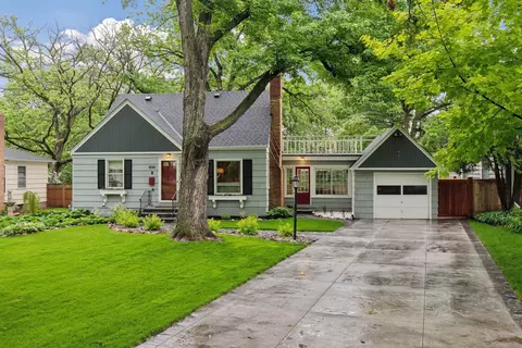 5733 York Ave S, Edina, MN 55410