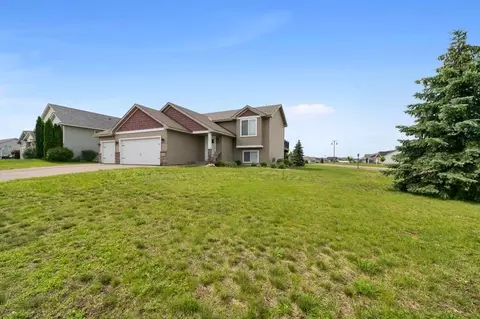 1200 Oakey Ct, Osceola, WI 54020