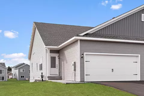 8389 Cherry St, Clear Lake, MN 55319