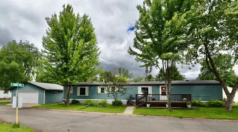 508 2nd St NE, Milaca, MN 56353