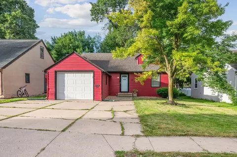 918 Budd St, Fairmont, MN 56031