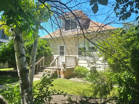 306 W 5th St, Morris, MN 56267 photo 2