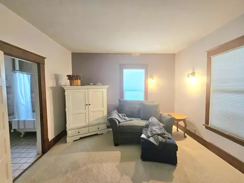 306 W 5th St, Morris, MN 56267 photo 8