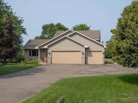 21278 Rendova St NE, East Bethel, MN 55011
