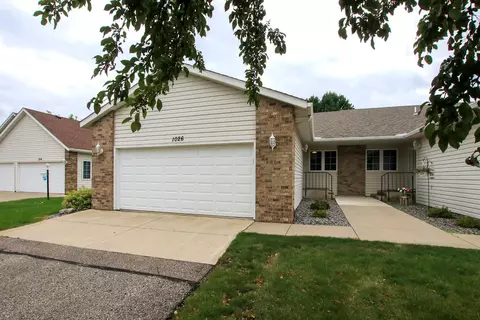 1026 Prairie View Dr SW, Hutchinson, MN 55350