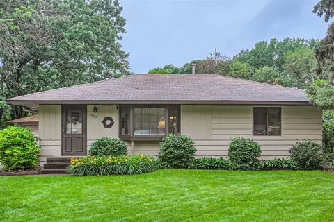 6907 Oliver Ave N, Brooklyn Center, MN 55430