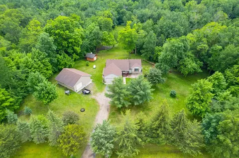 12145 355th St, Lindstrom, MN 55045