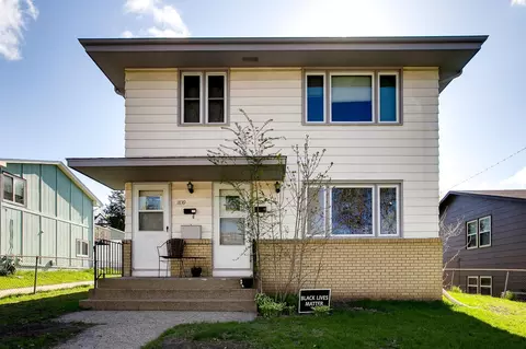1837 Hayes St NE, Minneapolis, MN 55418