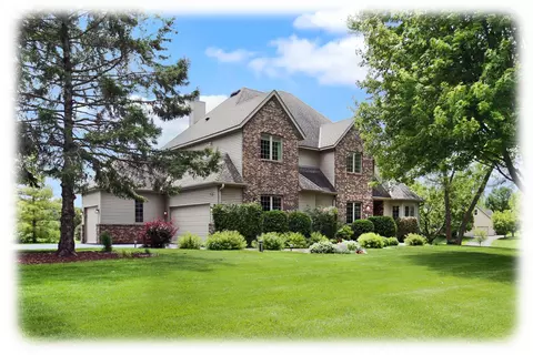 85 Fairway Ridge Ct, Minnetrista, MN 55364