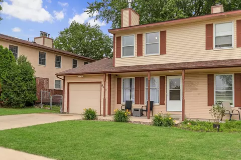 5520 28th Ave NW, Rochester, MN 55901