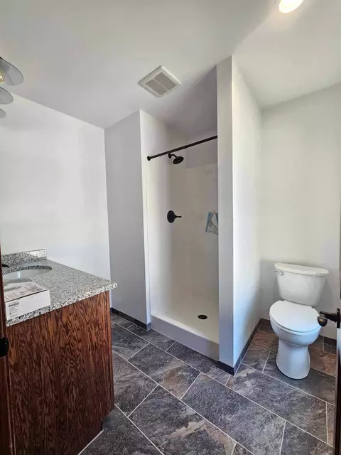 345 5th Ave SE #B, Harmony, MN 55939 photo 9