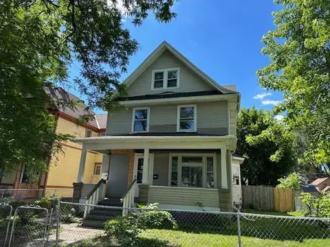 1042 Reaney Ave, Saint Paul, MN 55106