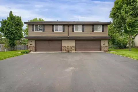 861 98th Ln NE, Blaine, MN 55434