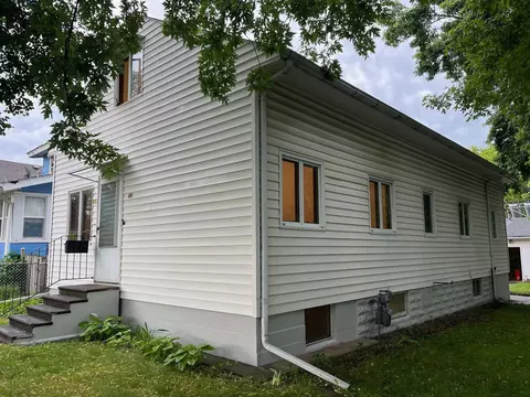 882 Cook Ave E, Saint Paul, MN 55106