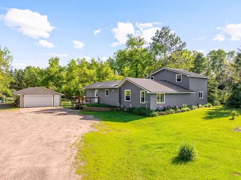 4606 West Rd, Moose Lake, MN 55767