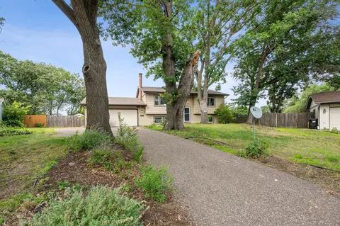 399 106th Ave NW, Coon Rapids, MN 55448