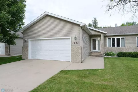 4033 32nd St S, Fargo, ND 58104