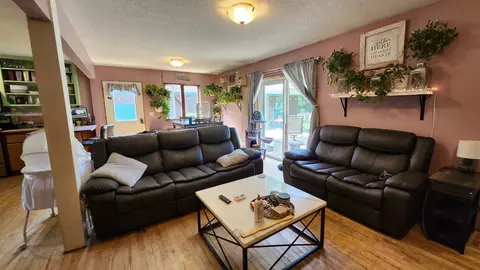 111 Woodland Dr, Princeton, MN 55371