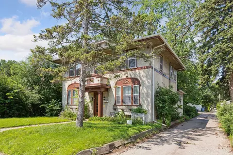 2512 33rd Ave S, Minneapolis, MN 55406