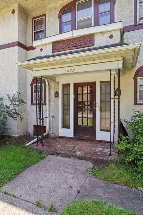 3227 E 25th St, Minneapolis, MN 55406 photo 3