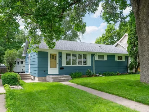 6816 Queen Ave S, Richfield, MN 55423