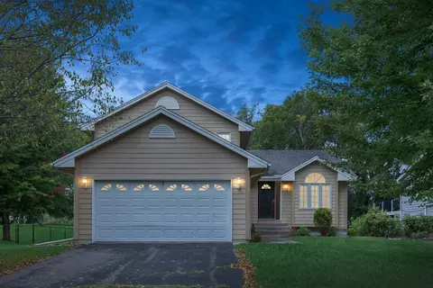 14604 Brunswick Ave S, Savage, MN 55378