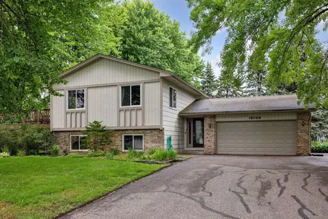 18068 83rd Ave N, Maple Grove, MN 55311