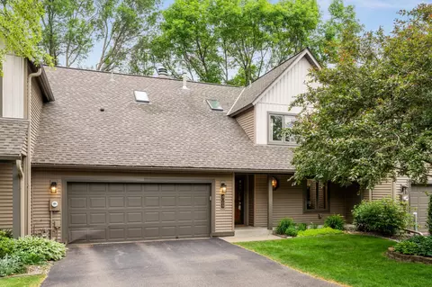 4068 Quantico Ln N, Plymouth, MN 55446