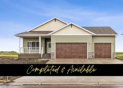 4869 Hampton Cir S, Moorhead, MN 56560
