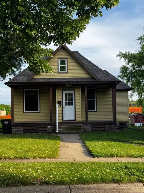 1009 Campbell Ave NW, Willmar, MN 56201
