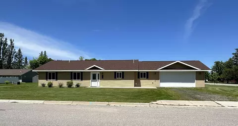 502 1st St SE, Baudette, MN 56623