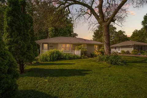 2620 Randy Ave, White Bear Township, MN 55110