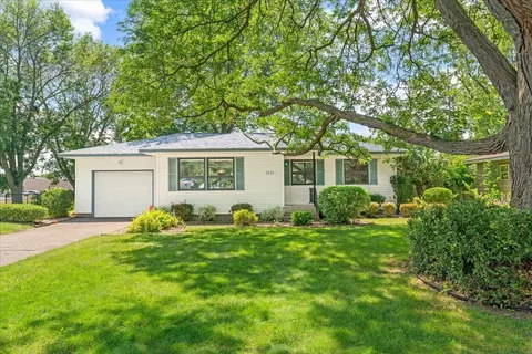 1630 Aldrich Ave, Hudson, WI 54016