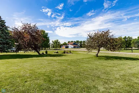 7916 Aquarius Dr, Fargo, ND 58104 photo 61