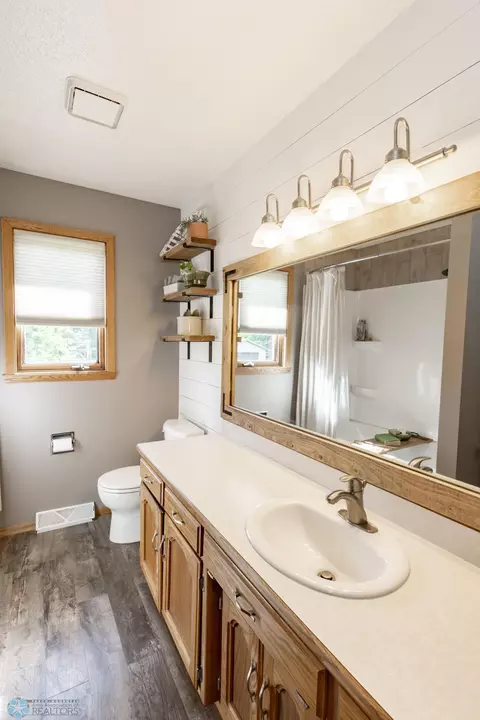 7916 Aquarius Dr, Fargo, ND 58104 photo 22