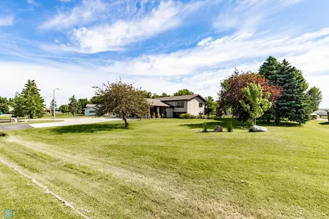 7916 Aquarius Dr, Fargo, ND 58104 photo 62