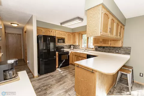 7916 Aquarius Dr, Fargo, ND 58104 photo 16