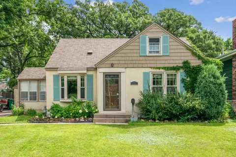 6333 James Ave S, Richfield, MN 55423