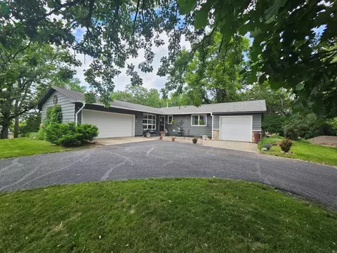 115 Country Club Hts NW, Alexandria, MN 56308