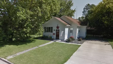 508 NW 13th St, Grand Rapids, MN 55744