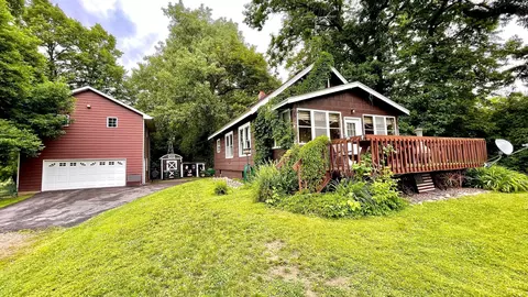 244 97th St NW, Monticello, MN 55362