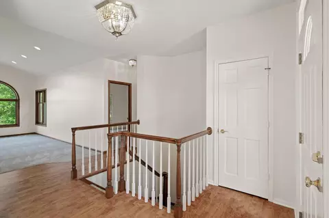 1826 Spring Lake Cir, Jordan, MN 55352 photo 14