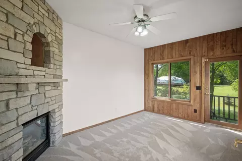 1826 Spring Lake Cir, Jordan, MN 55352 photo 31